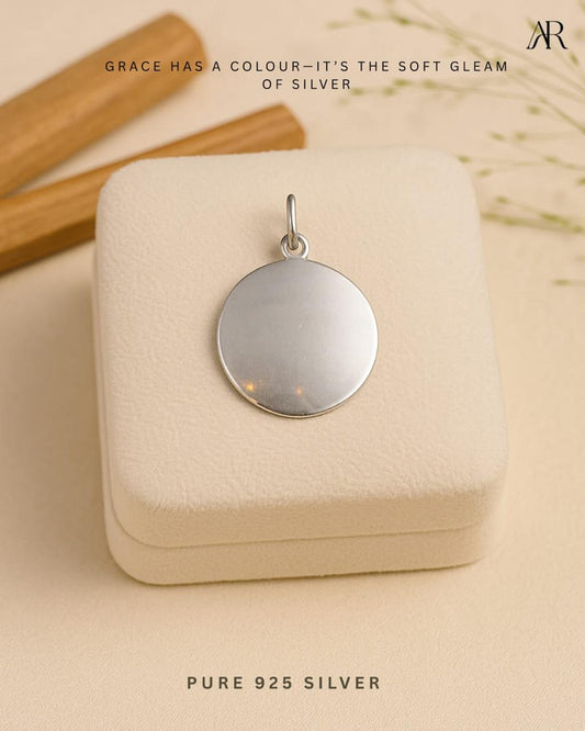 Sterling silver Luna Disc minimal round pendant with polished finish – AplusR Jewelry